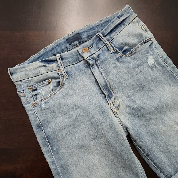 Mother The High Waisted Looker Crop Chatterbox Jeans Size 28 - Picture 2 of 8